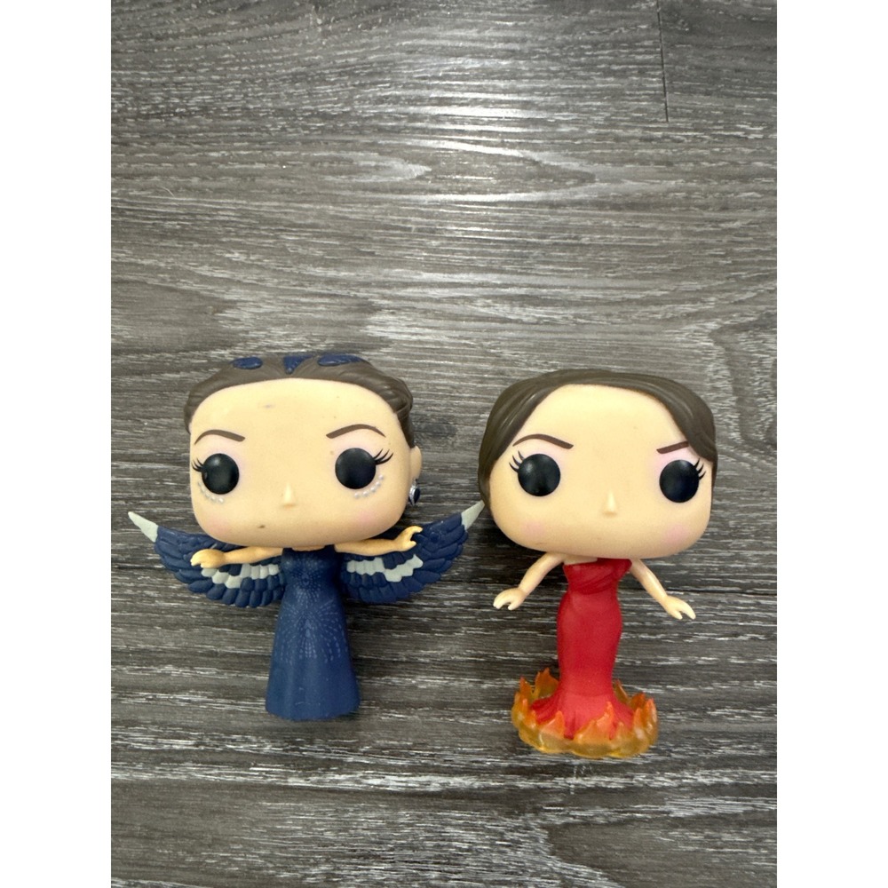 Funko Pop Hunger Games Katniss Everdeen Mockingjay & Girl on Fire Figure Lot OOB